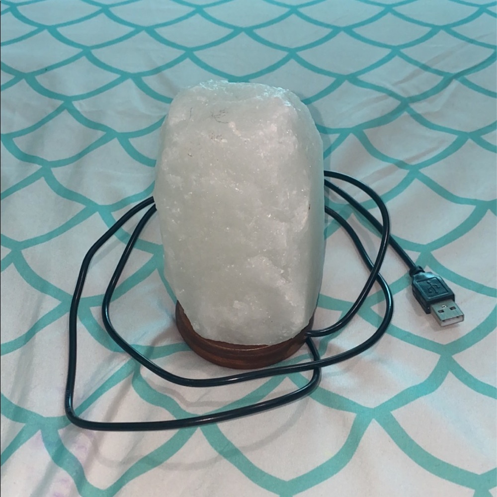 Cute rock lamp